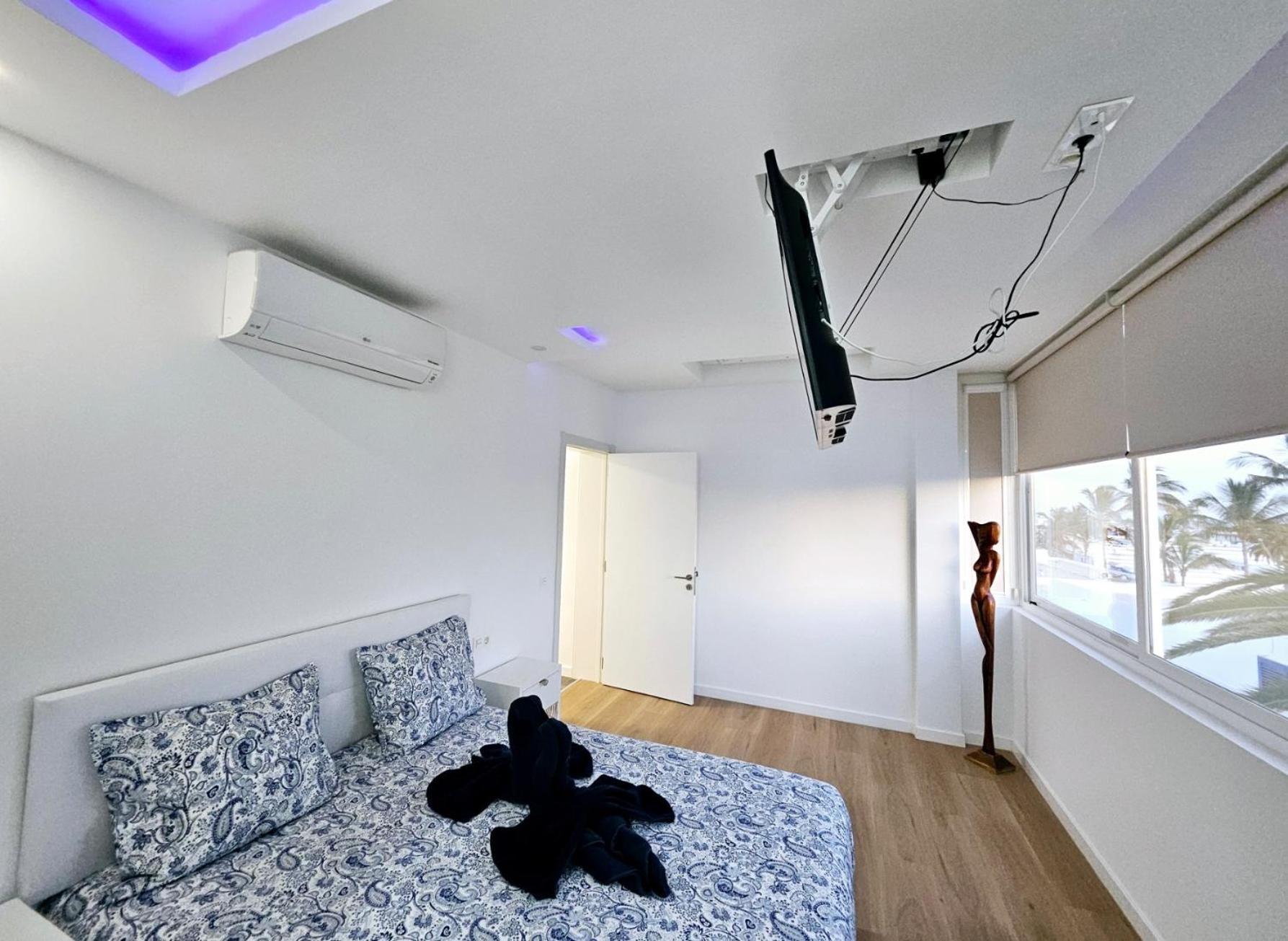 Blue Moon Villa